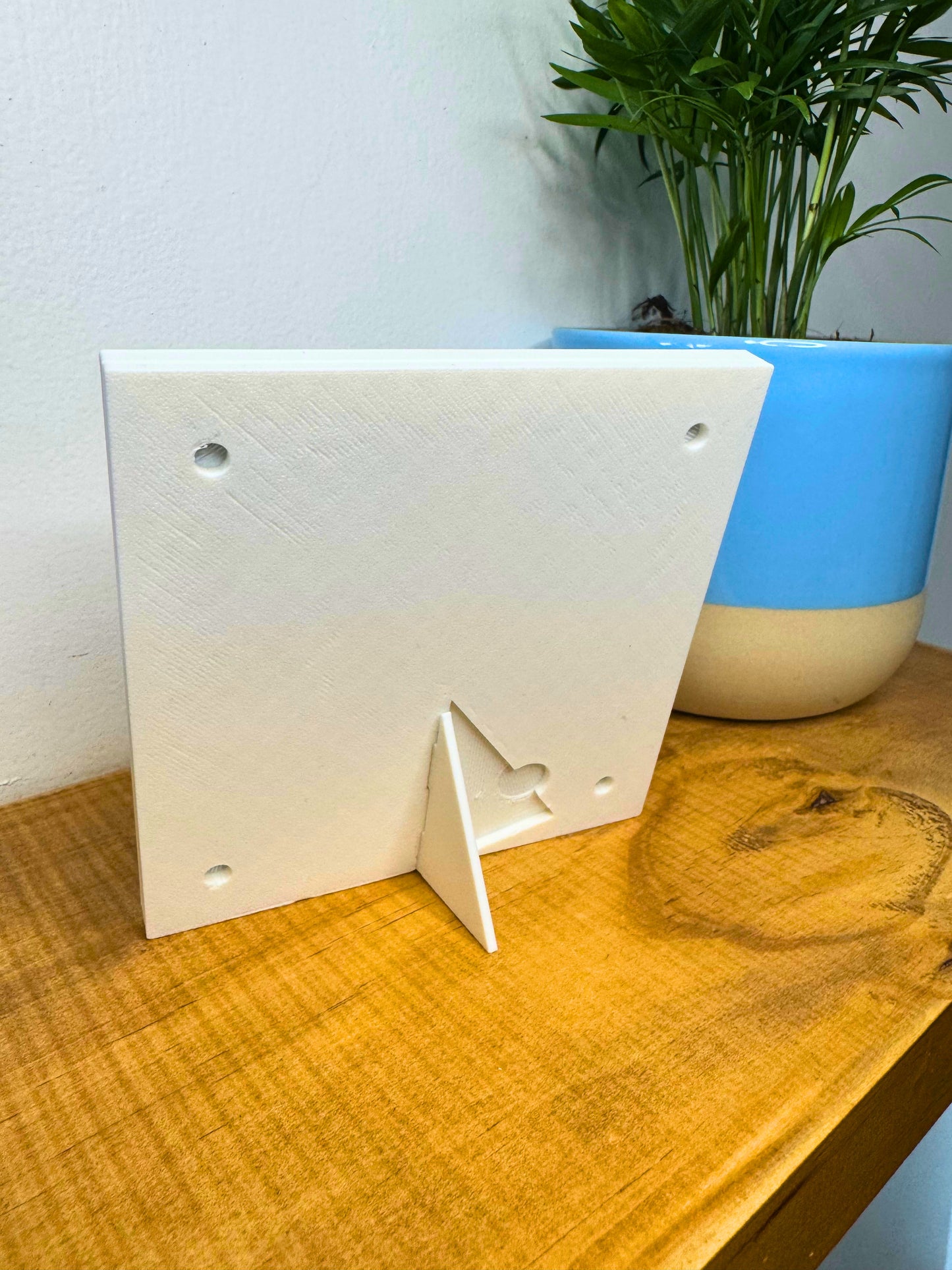 Personalised Photo Magnet Frame – Freestanding & Magnetic Display